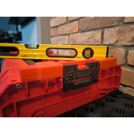 Akcesoria Qbrick PRO Uchwyt blatu do skrzyń serii PRO