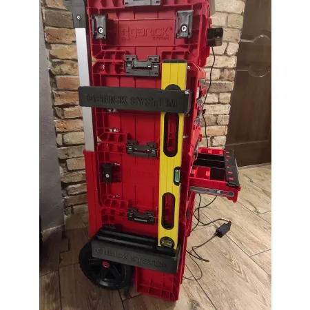 Akcesoria Qbrick Uchwyt Poziomnicy i prowadnicy